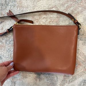 Crossbody Carmel handbag